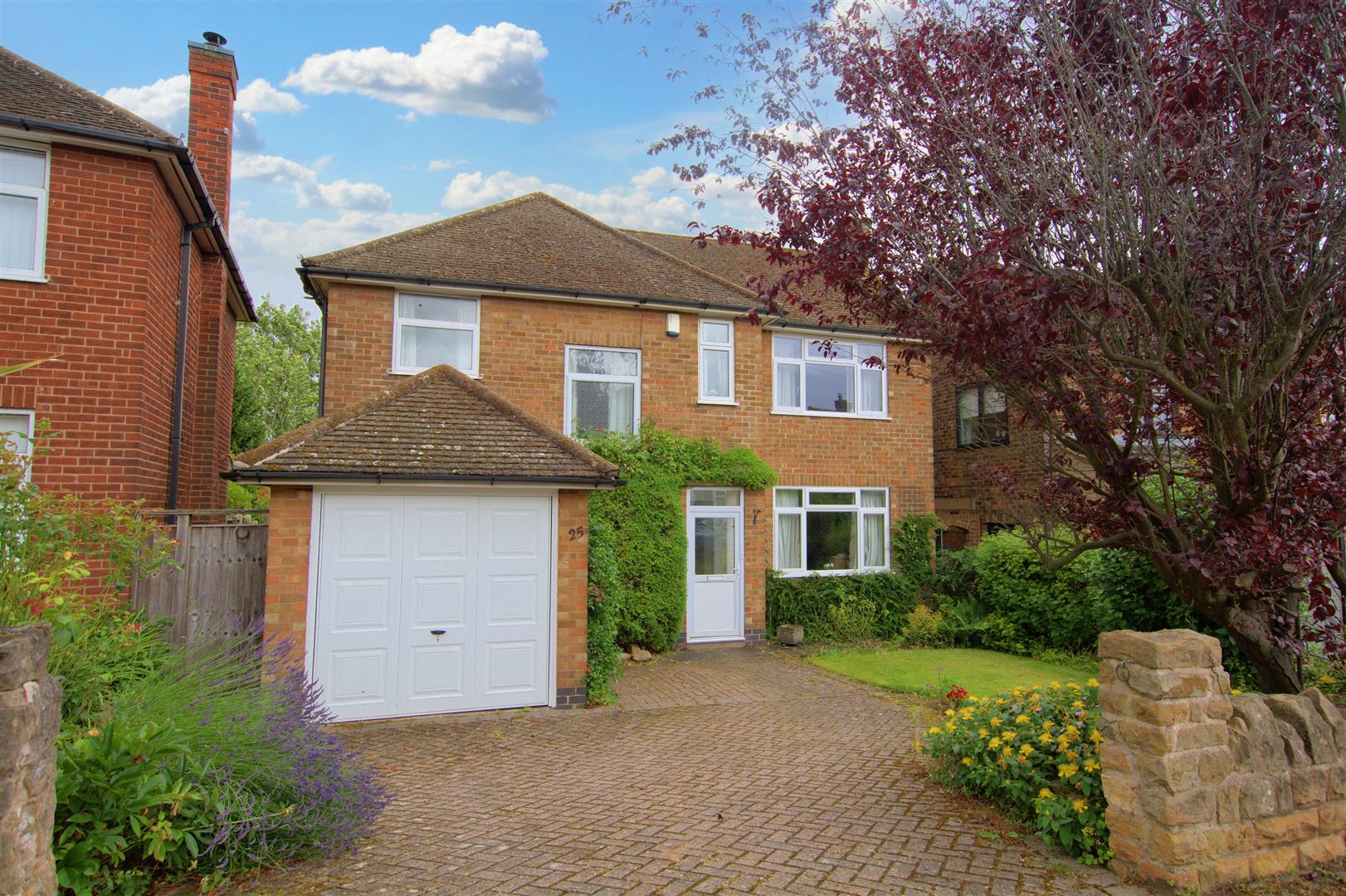 Richmond Gardens, Redhill, Nottingham Robert Ellis Estate Agents